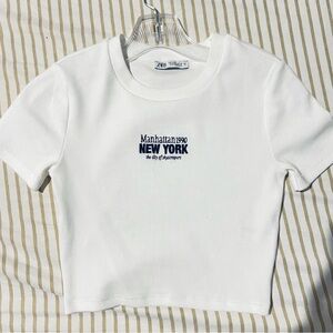 New York City ZARA White Cropped Tee crop top Baby tee t shirt